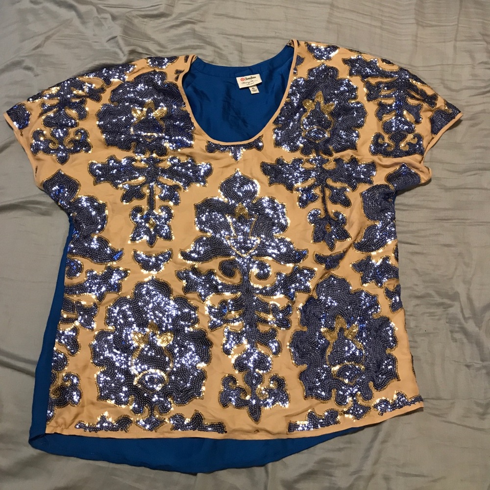 Sequined top!